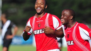 Football - National First Division 2012/13 - Vasco da Gama v Thanda Royal Zulu - Parow Park