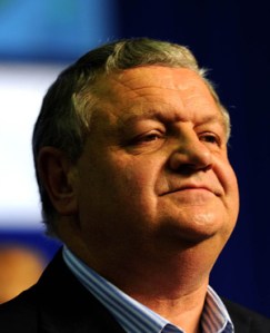 563d9a4f884347b3abe2f08b3feb83e2