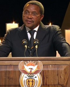 718f82c1e49a4704805e28ae3fdbb528