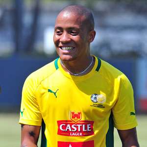 Dino-Ndlovu-120905-Smiling-