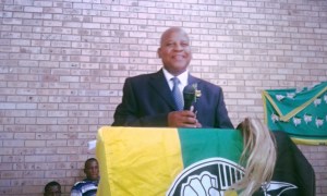 Insta photo editor1446459871243