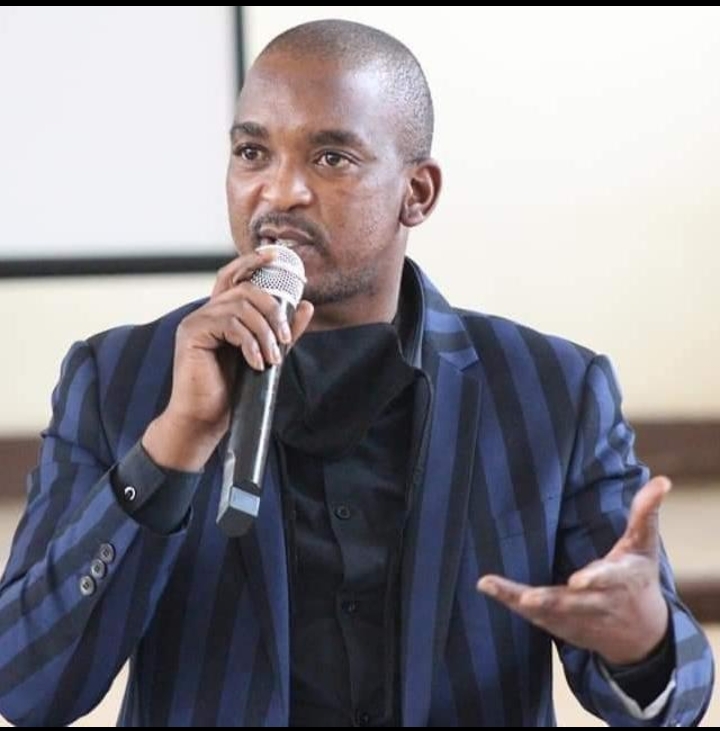 ANC councillor who requested nude pictures from a girl (15) bunged