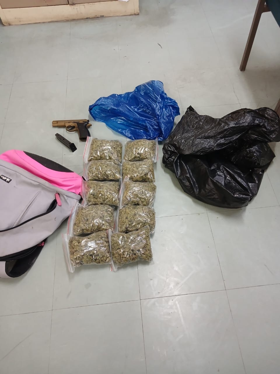 A man nabbed for being in possession of drugs and suspected stolen ...